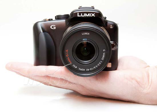 松下g3套机(14-42mm,45-200mm)数码相机产品图片82