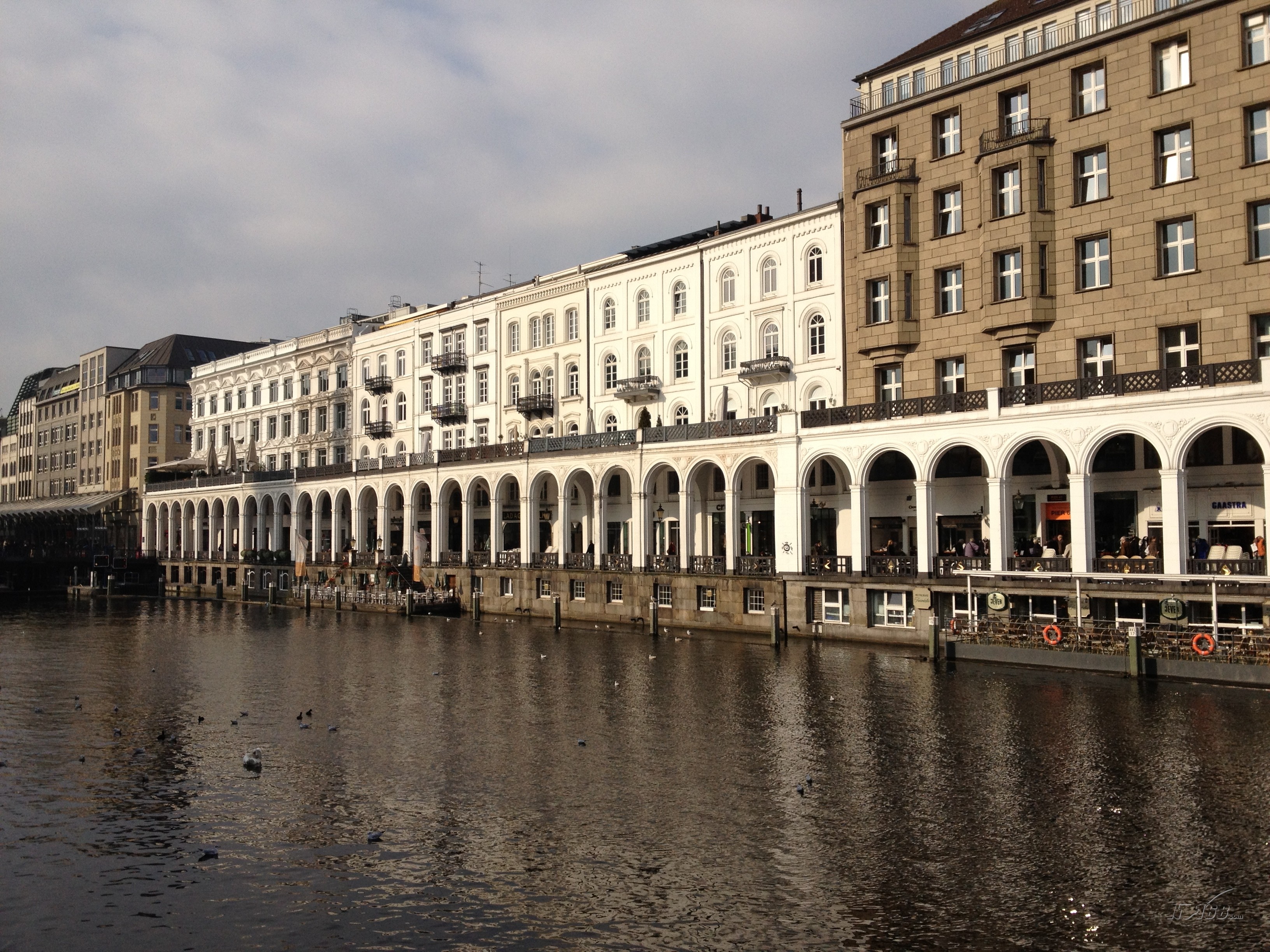 苹果iphone4s 64g样张图片26