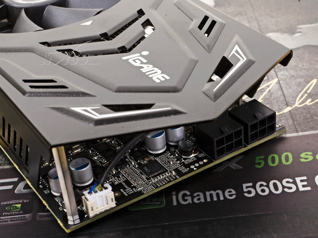 七彩虹igame 560se 烈焰战神u d5 1024m显卡产品图片6