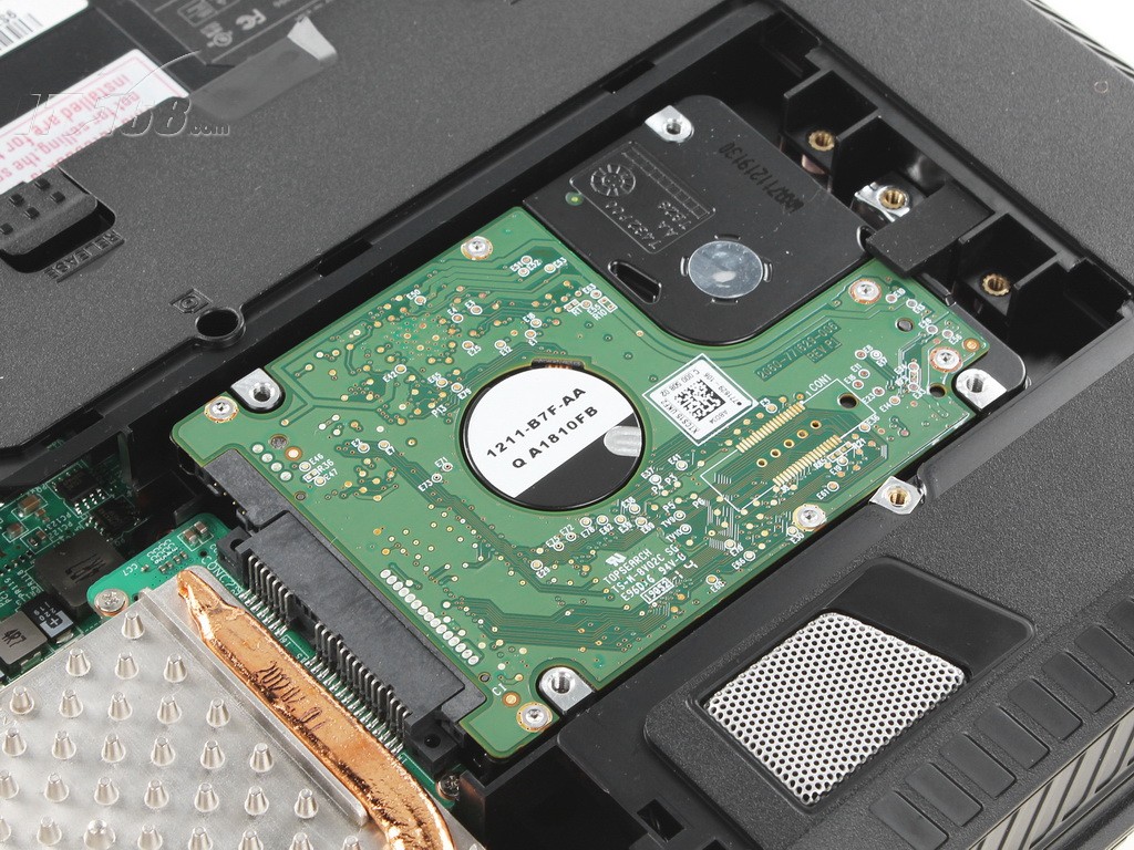 微星gt70 onc-097cn硬盘仓图片