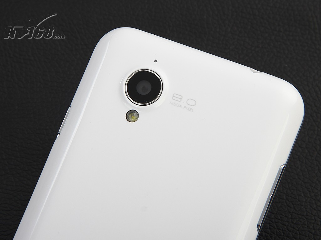 vivos9 3g手机(优雅白)wcdma/gsm外观图片4