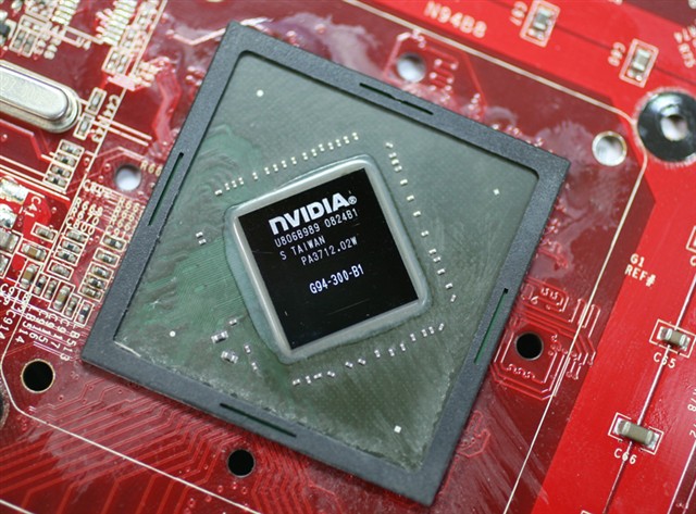 七彩虹igame 9600gt-gd3 up烈焰战神 512m显卡产品图片5(5/7)