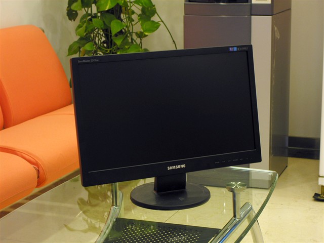 三星2243sw液晶显示器产品图片6(6/42)