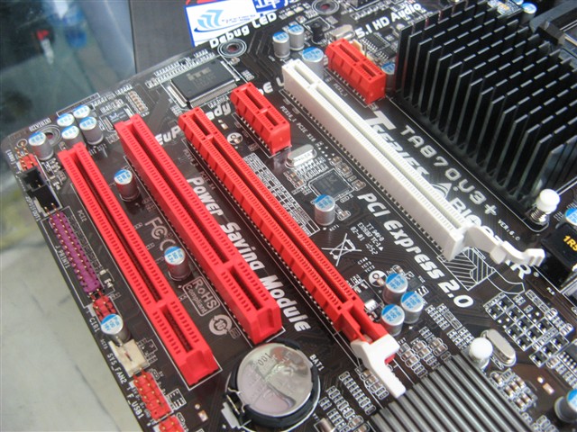 映泰ta870u3 主板产品图片5(5/7)