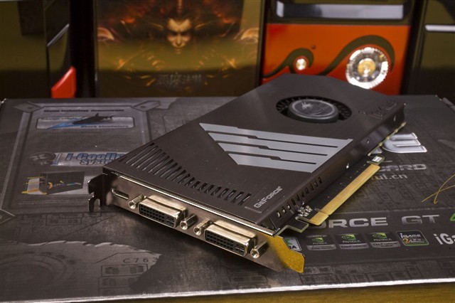 七彩虹igame440 冰封骑士slim d5 1024m显卡产品图片7(7/8)