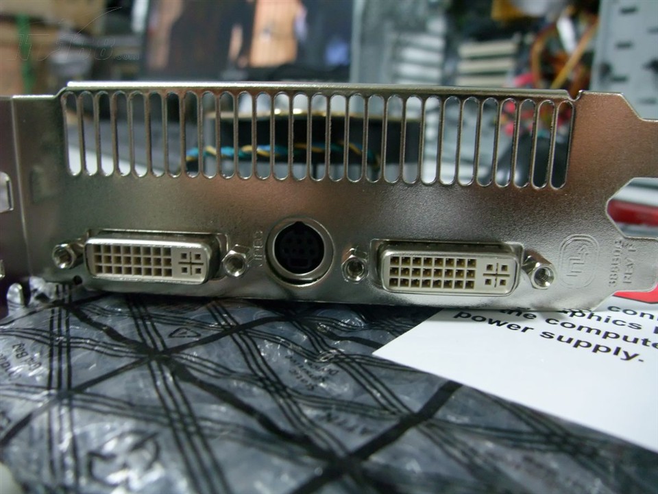 蓝宝石 hd4830 512m gddr4 至尊版图片_it168触屏版>