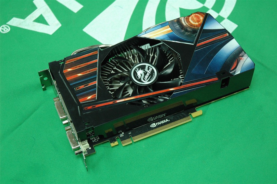 七彩虹 460 雷暴鲨 d5 1024m r40图片_it168触屏版>