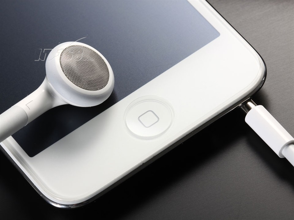 苹果ipod touch4 白色(32g)图片_it168触屏版>