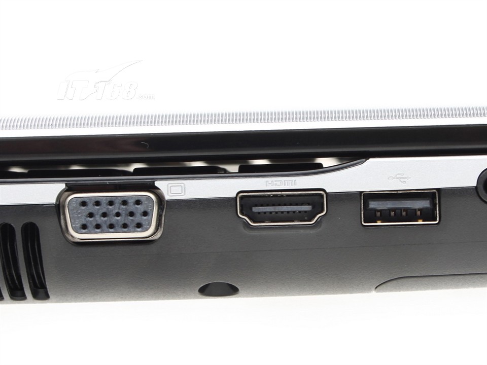 三星300e4x-u06图片_it168触屏版>