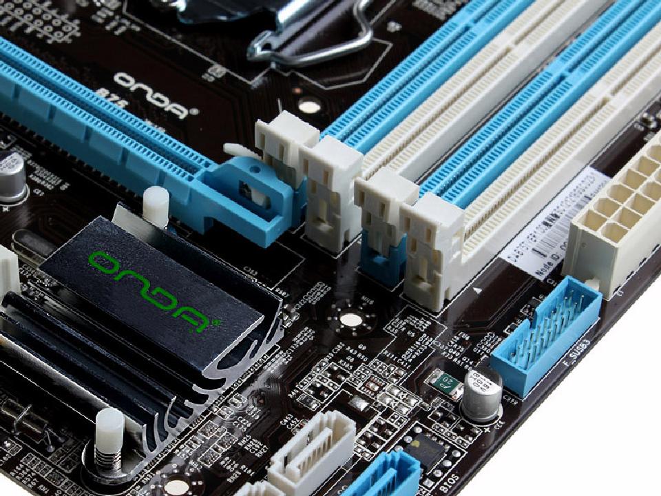 昂达b75t魔固版图片_it168触屏版>